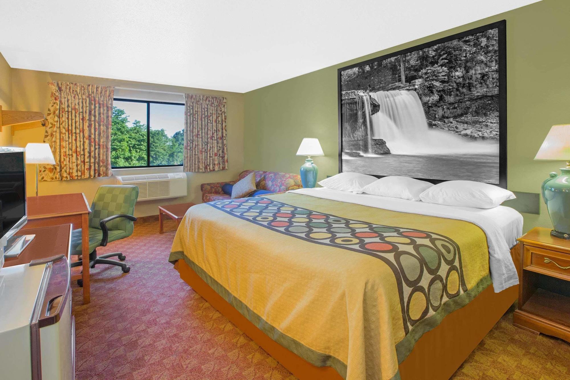 Super 8 By Wyndham Howe Dış mekan fotoğraf